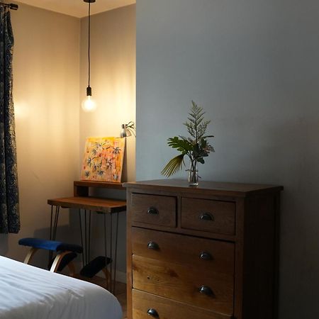 Stylish-Brockley-Entire Place Apartment ลอนดอน ภายนอก รูปภาพ