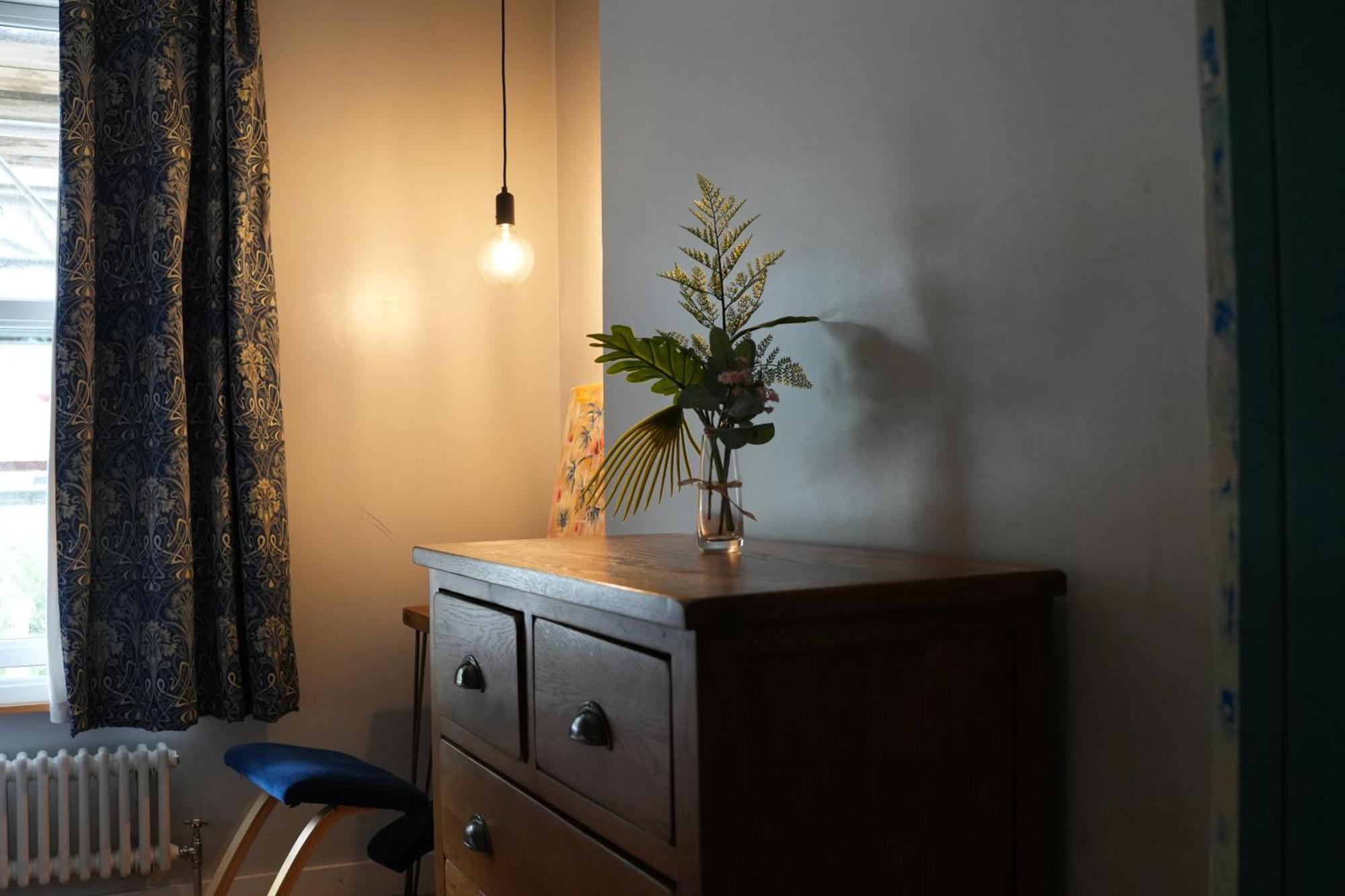 Stylish-Brockley-Entire Place Apartment ลอนดอน ภายนอก รูปภาพ