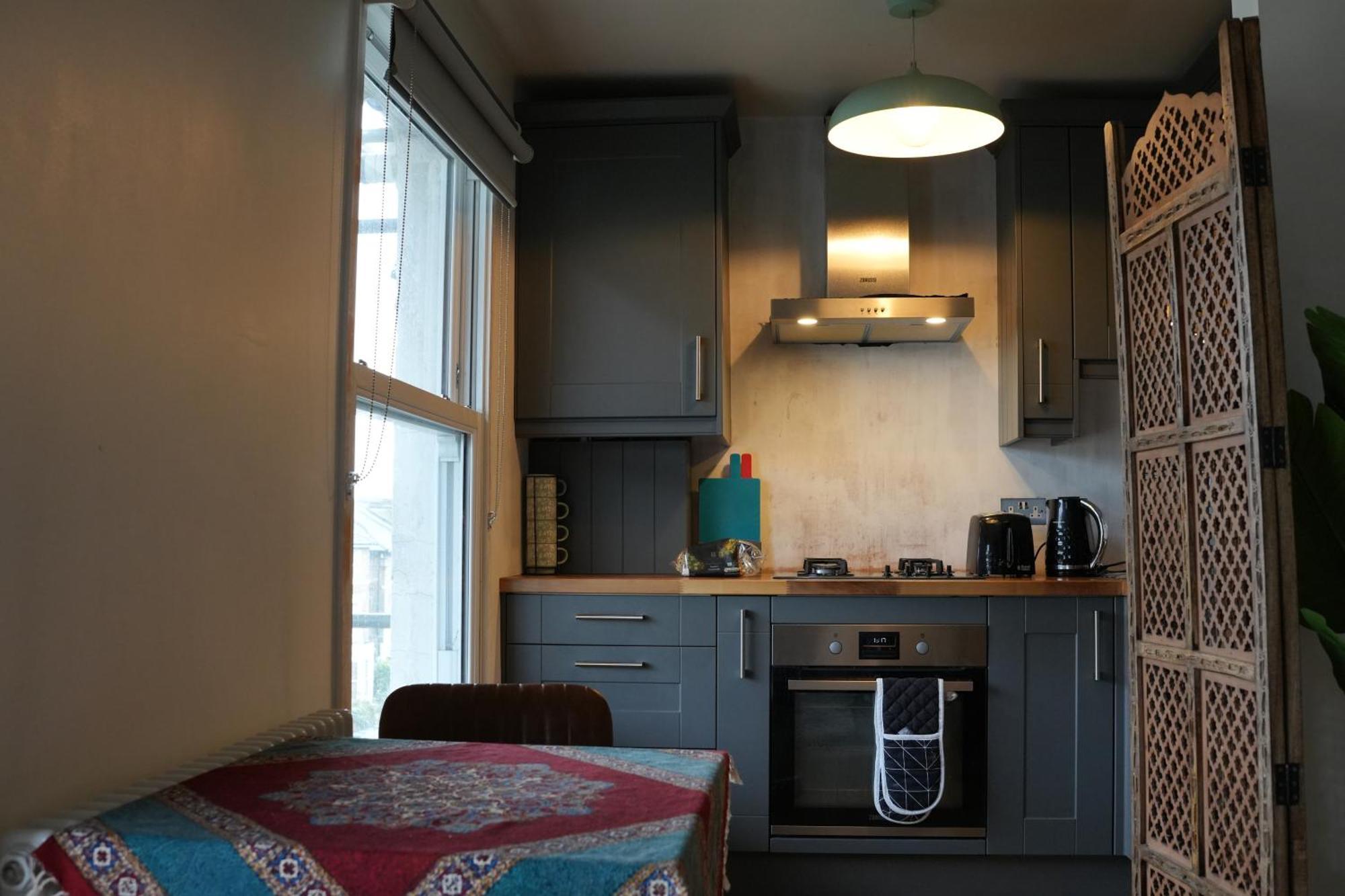 Stylish-Brockley-Entire Place Apartment ลอนดอน ภายนอก รูปภาพ
